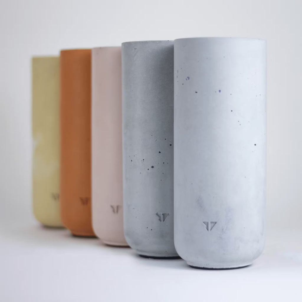 Vases Storr en béton coloré, idée cadeau anniversaire femme